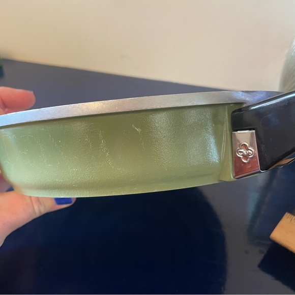 Vintage Club Cookware 8” Avocado Green Skillet - Picture 8 of 9